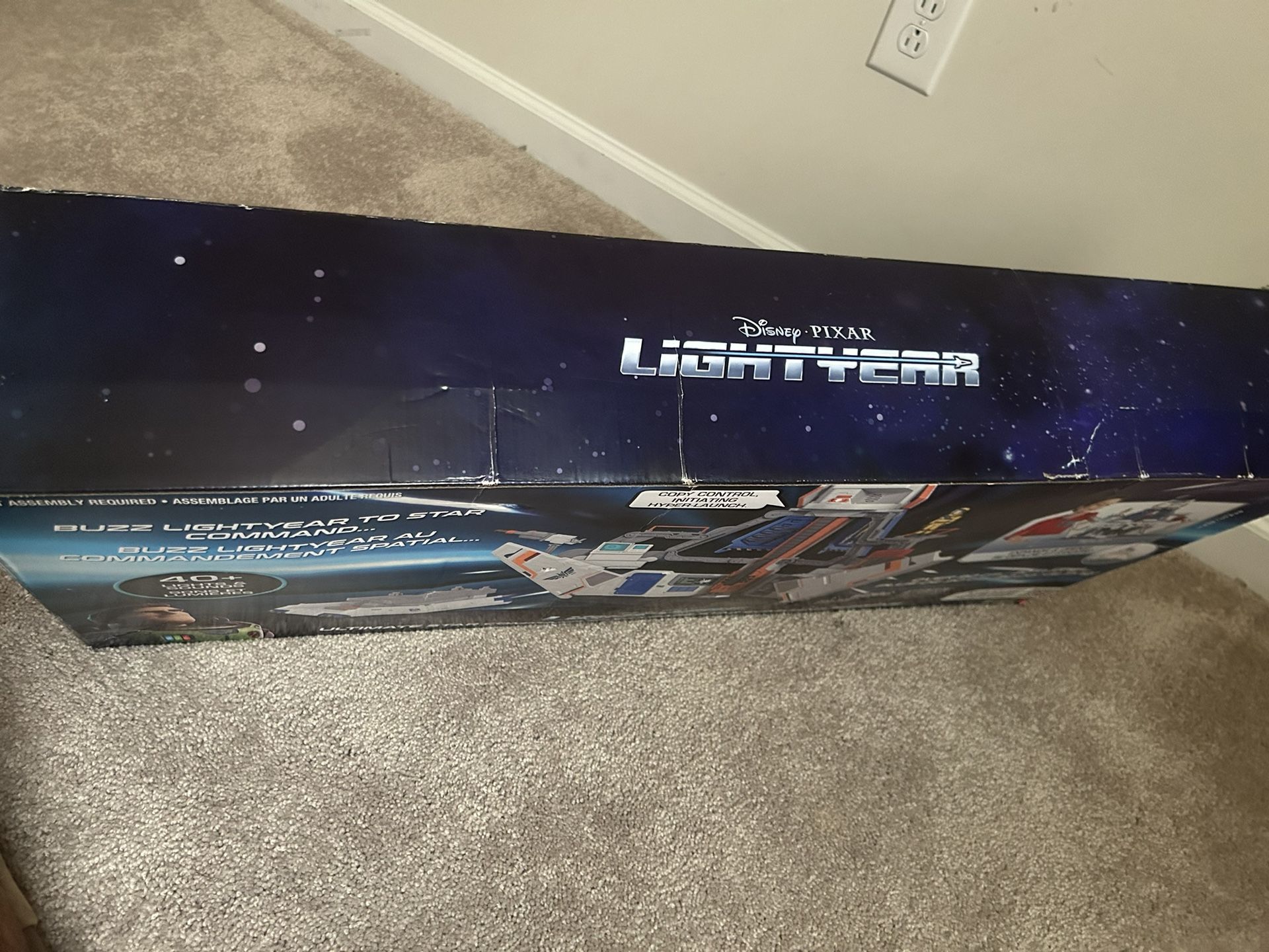 Disney Pixar light year toy set brand new