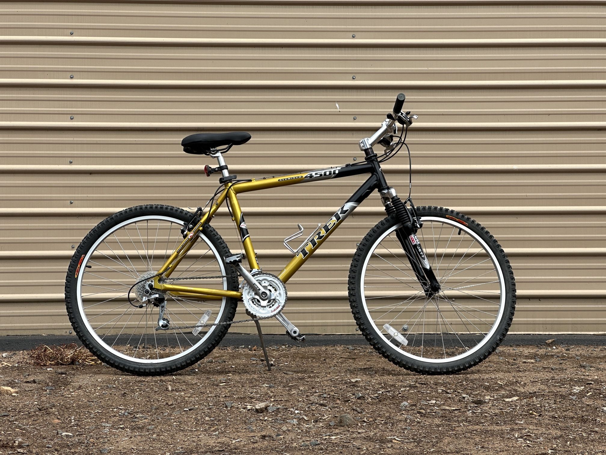 Trek 4500 Mountain bike Like new