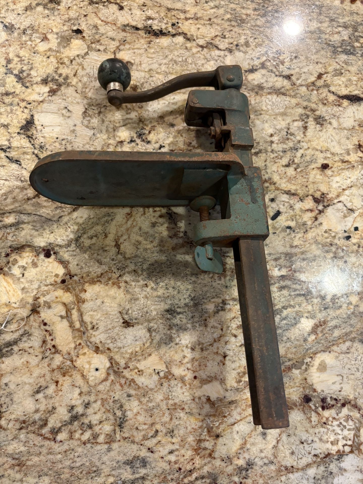 Vintage Edmond Can Opener