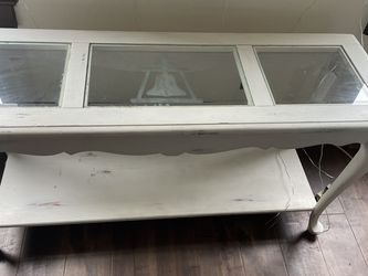 Riverside Bell / Table