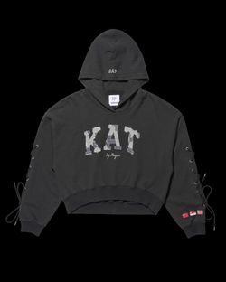 KATSEYE x GAP Hoodie by Megan Complex
Size Small
Brand New
$300