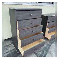 5 Drawer Dresser 