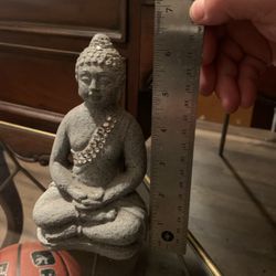 Small Buddha Statue 