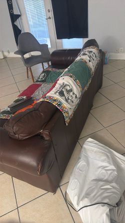 Couch good condition