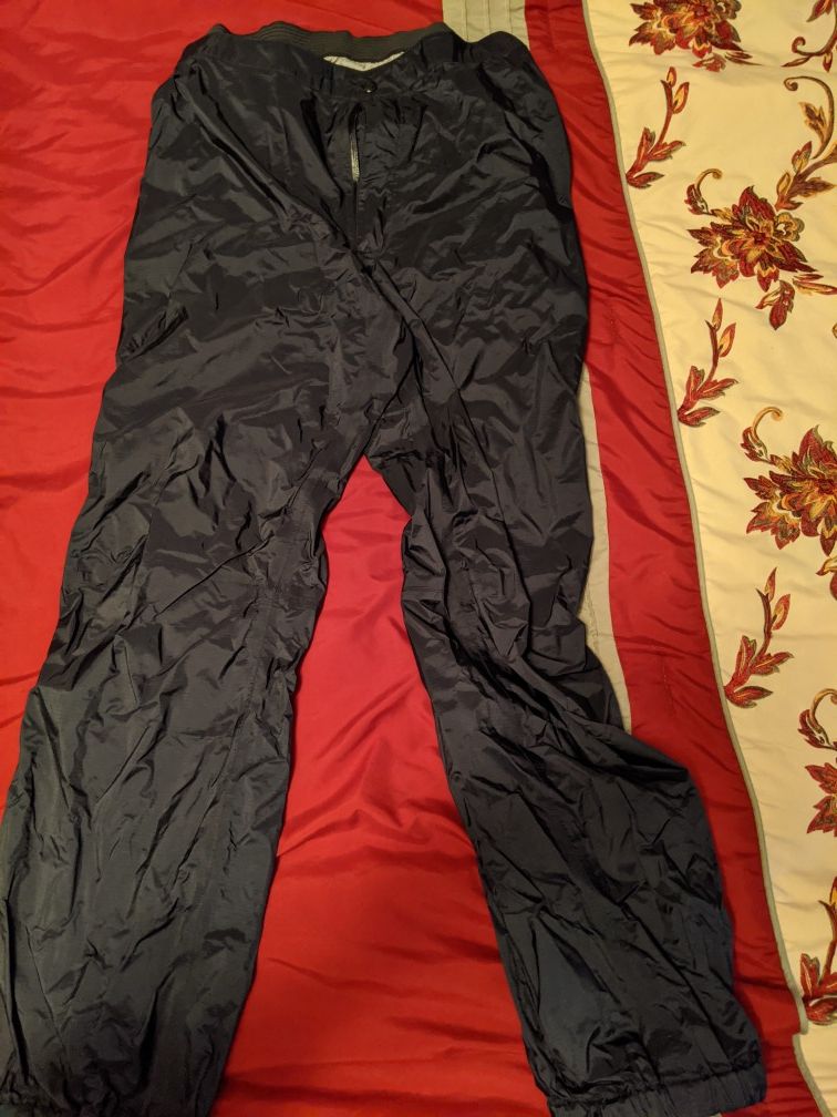 Patagonia Large Water Resistant Pants