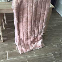 Z Gallerie Faux Fur Throw