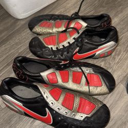 Total 90 Soccer Cleats