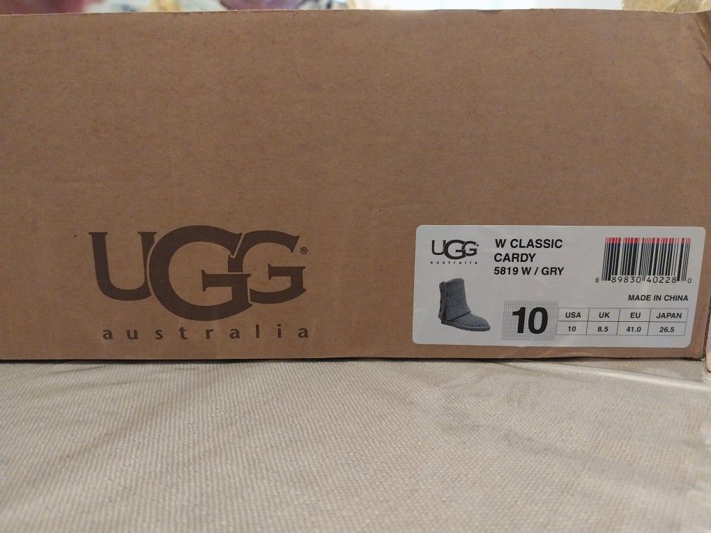 Size 10 Woman UGGS.