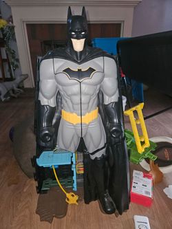 2004 Bathman Batcave Playset