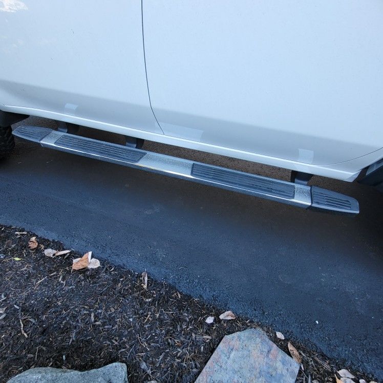 2022 Silverado HD 3500 Chrome Running Boards