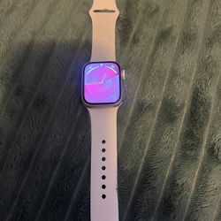 Pink Apple   Watch Series 9
