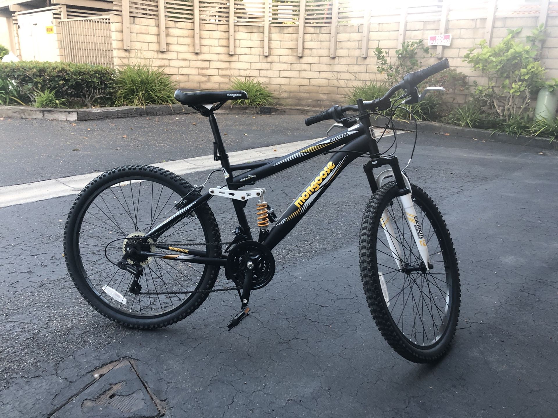 mongoose element 27.5