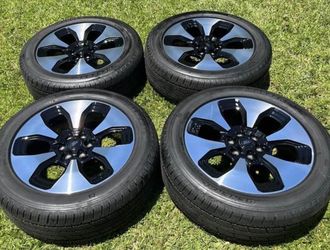 22” Ford F150 F-150 Limited Platinum Lightning Wheels Rims Tires