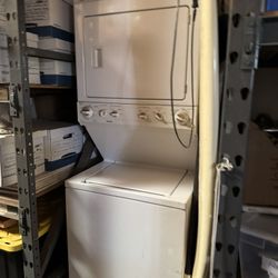 Washer Dryer (top Bottom)
