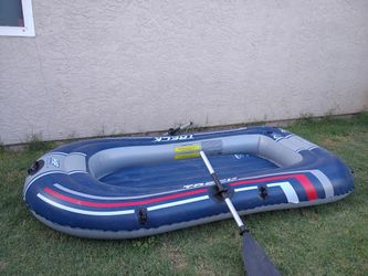 Inflatable boat