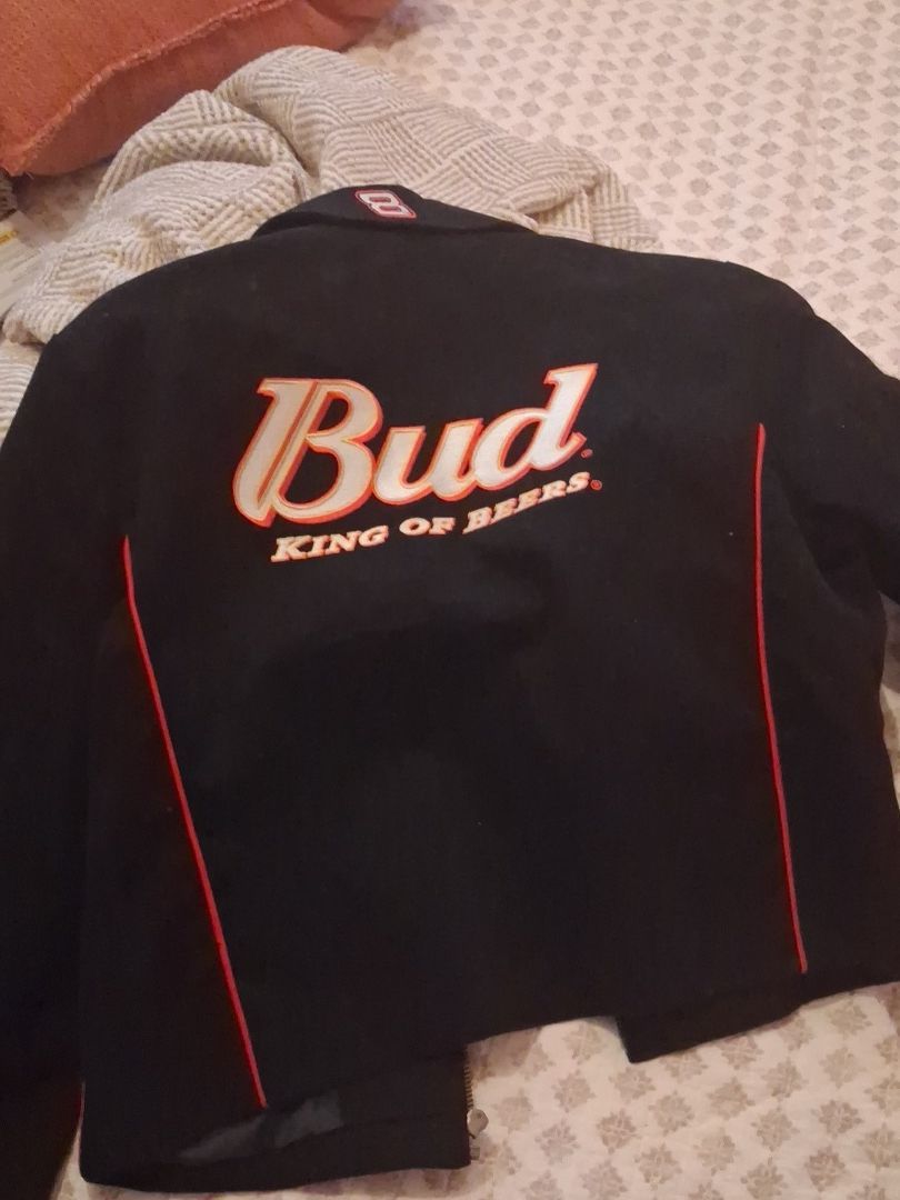 Woman's Dale Jr jacket medium