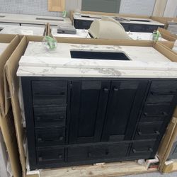 Bathroom vanity cabinet 42” solid mango Quartz top with sink and backsplash 