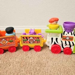 Safari Toy Train ... Plays a Tune, Colorful and Fun!