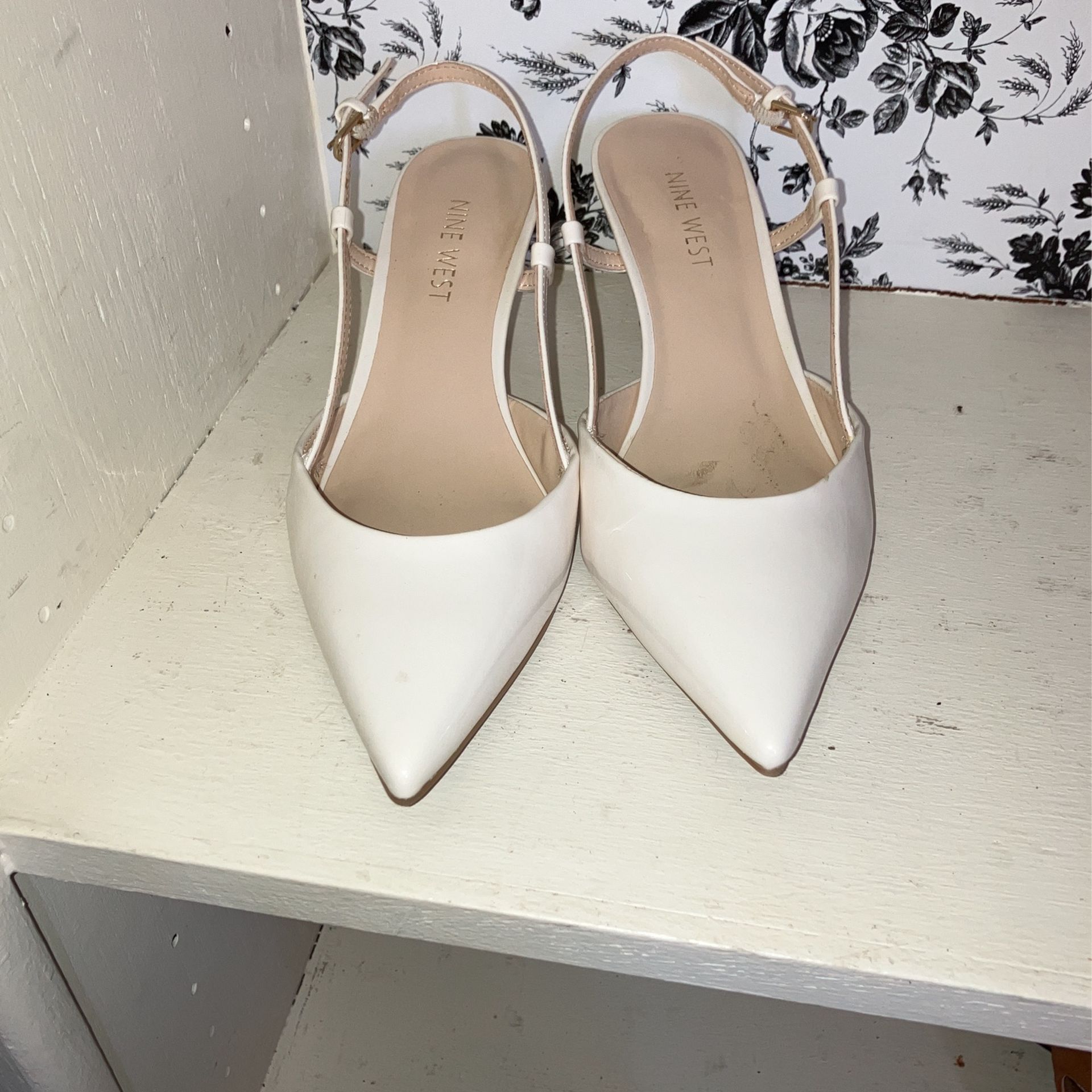 White Kitty heel