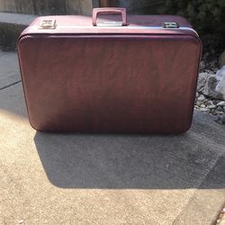 Old Hard Case Suit Case W/ Key