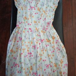 Girls Dress Good Condition Size 7$7.00
