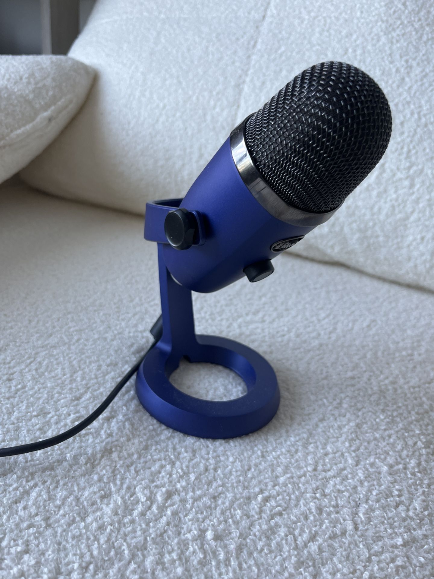 2025-11 Blue Yeti Nano 
