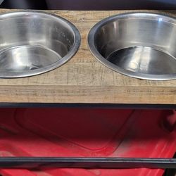 Large Pet Bowl Set With Feeding Stand
