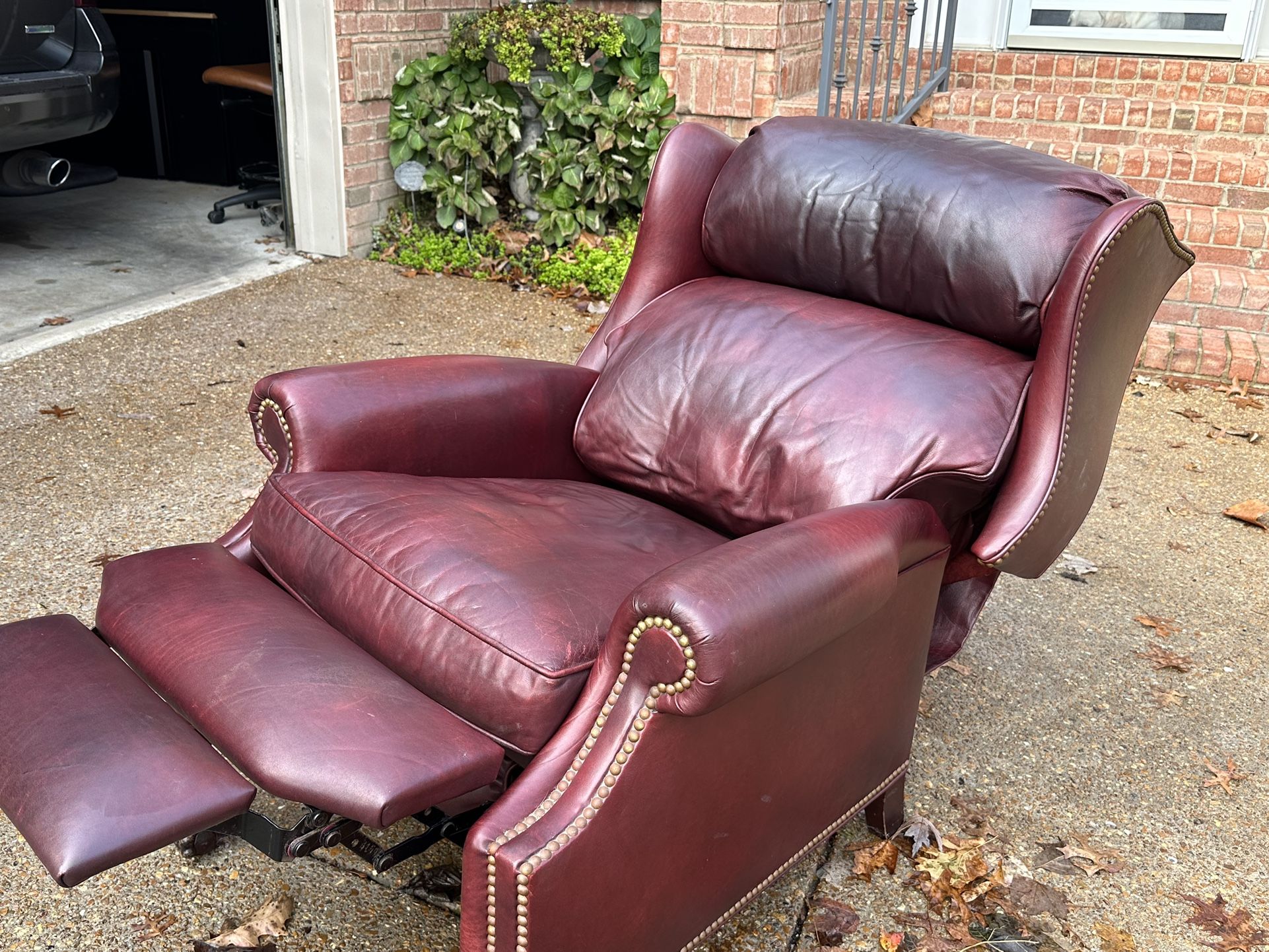 Hancock Moore Reccliner