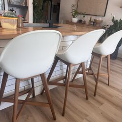 3 Bar Stools 