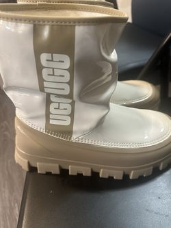 Size 9 Ugg Boots $160 Obo