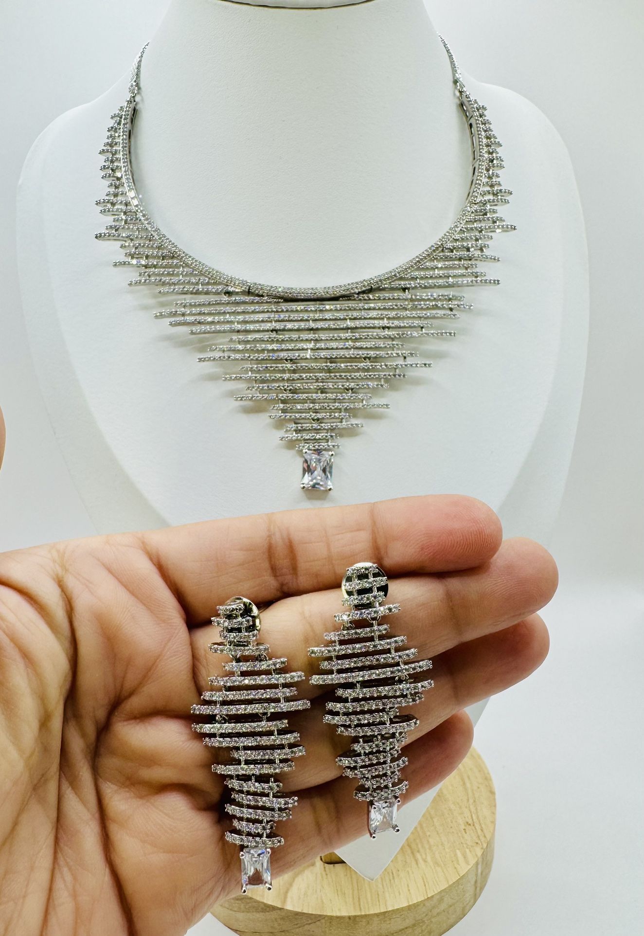 Valentine's Day Elegance: Jewelry That Tells Your Story