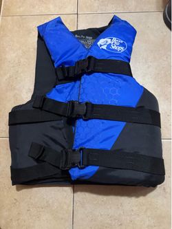 Bass Pro Shops - Life Jackets