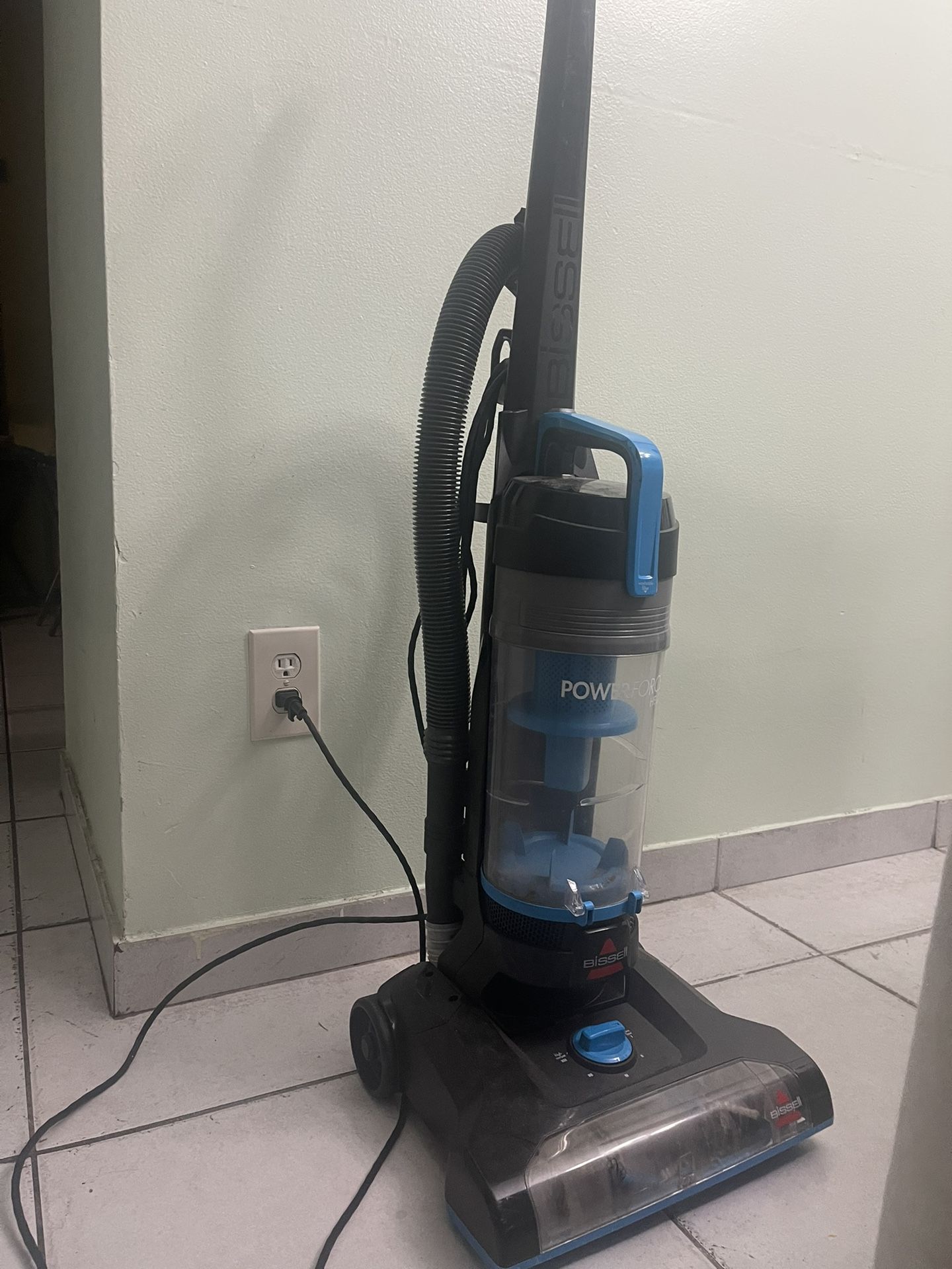 Bissell  Power Force Vacuum