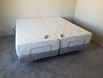 King Tempurpedic premier model adjustable bed $1500 can deliver