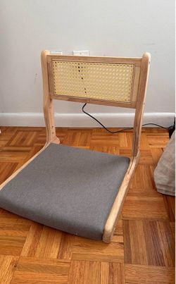 Meditation chair wooden grey rattan