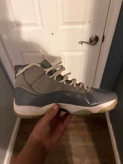 Jordan 11 cool grey, size men’s 10.5