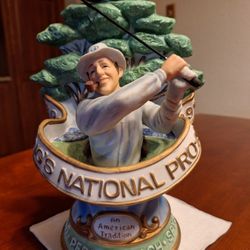 Bing Crosby 39th National Pro-Am Decanter