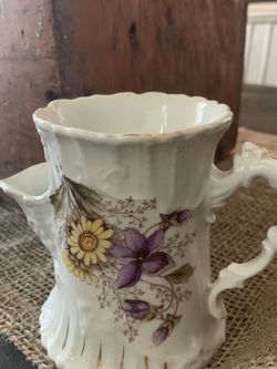 Beautiful Antique Shaving Mug