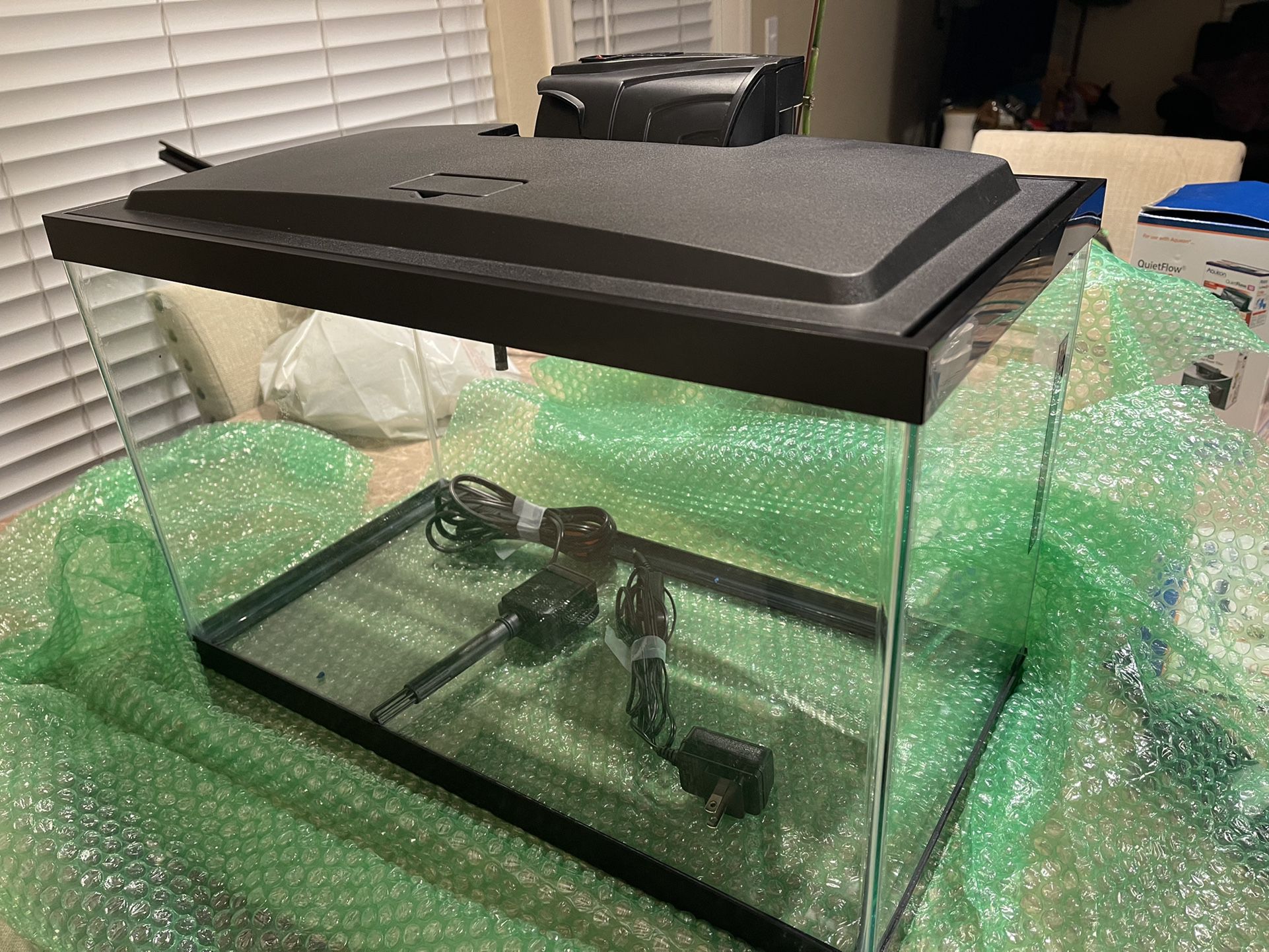 Aqueon-LED 20 Gallon Aquarium Tank,  Accesories, and Filters 