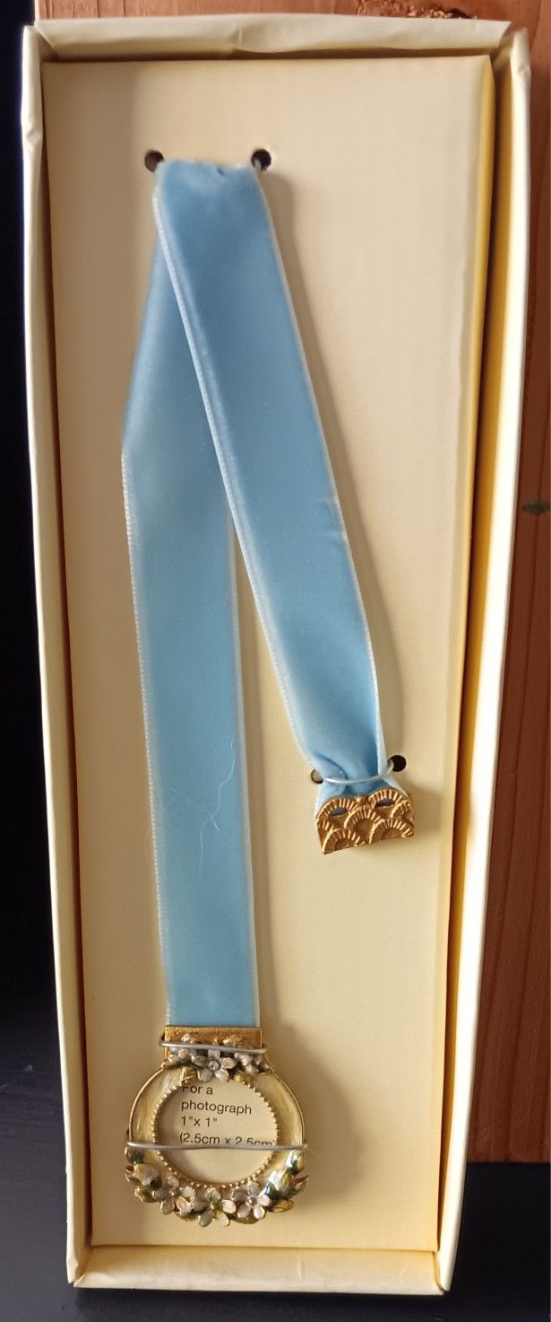 Past Times Forget Me Not Velvet Ribbon Bookmark With Enamel Frame.