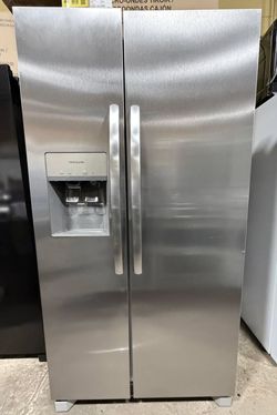 NEW COUNTER-DEPTH Refrigerator w/WATER+ICE