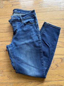 Women’s Old Navy Rockstar Jeans