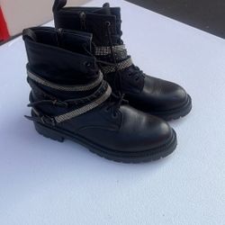 Leather Upper Steve Madden Shoes 