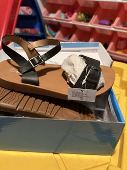 Brand New Girls Sandals