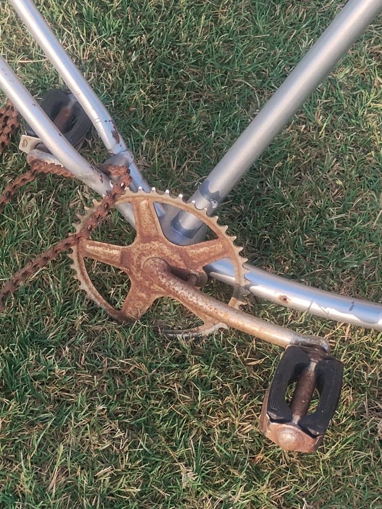 26 In Cruiser Or Clunker Rat Rod Bicycle Frame