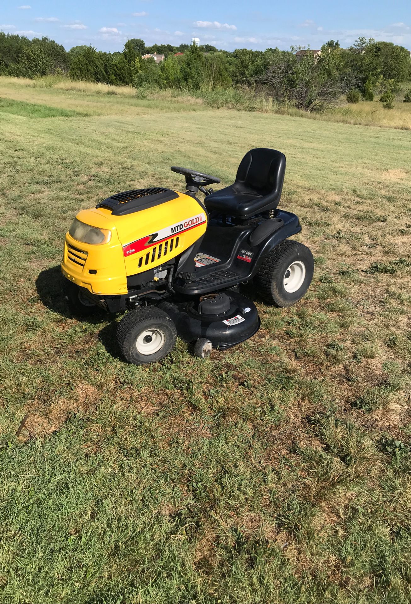 MTD 42” lawn tractor