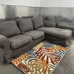GREY SECTIONAL COUCH W/ FREE DELIVERY 