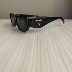 Prada Sunglasses Men’s And Women’s No Box