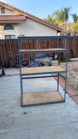 Metal storage shelving