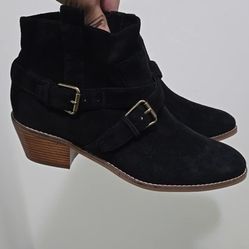 Cole Haan
Women's Sued Ankle Booties